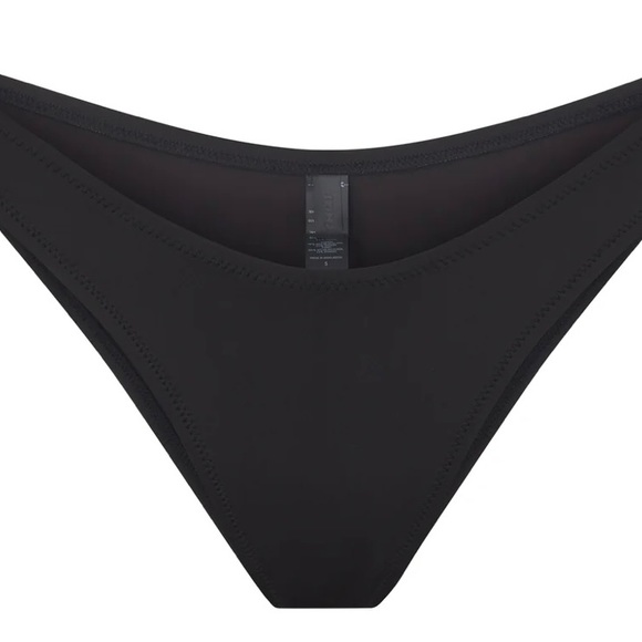 SOLD* Skims swimsuit - Picture 4 of 5